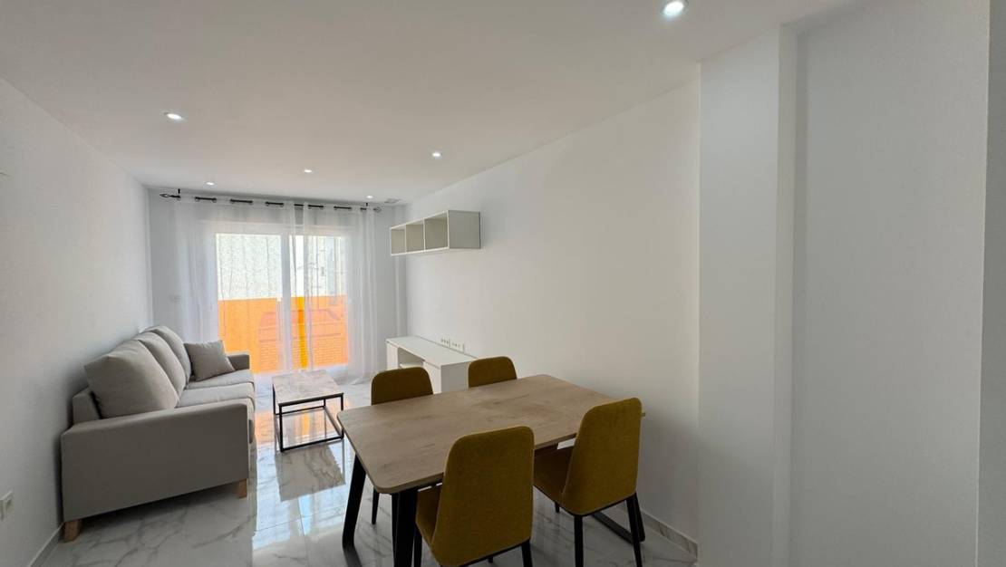 Sale - Apartment - Torrevieja - Torrevieja Centro