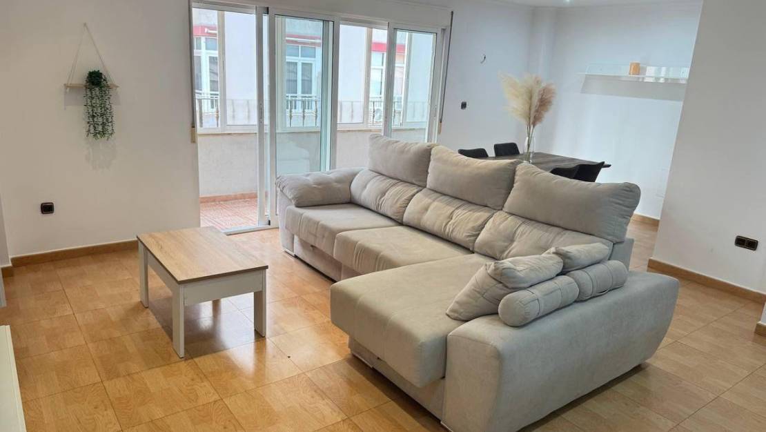 Sale - Apartment - Torrevieja - Torrevieja Centro