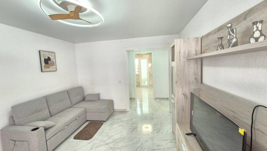 Sale - Apartment - Torrevieja - Torrevieja Centro