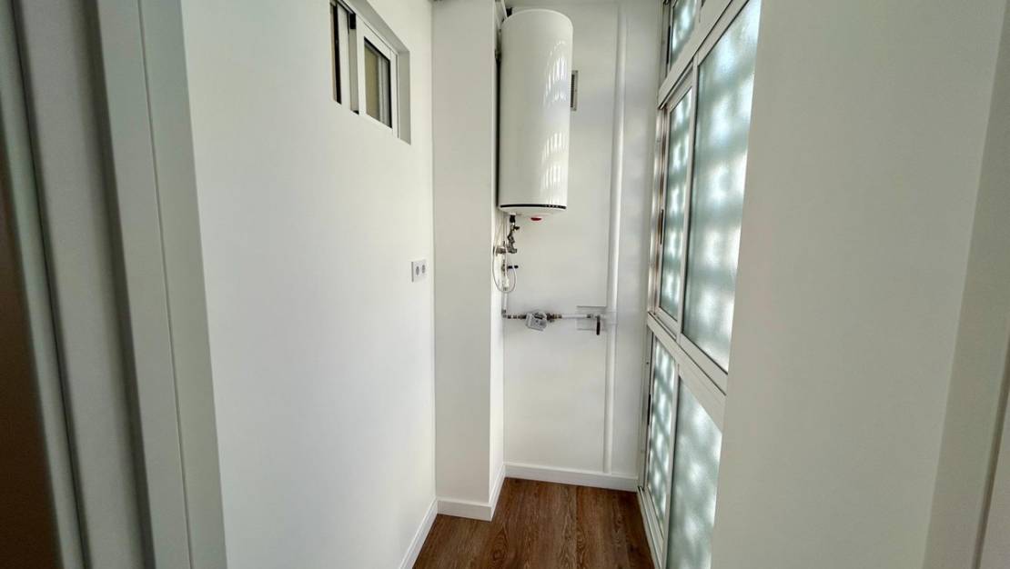 Sale - Apartment - Torrevieja - Torrevieja Centro