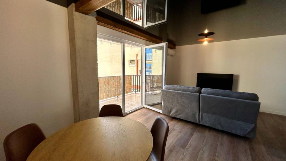 Sale - Apartment - Torrevieja - Torrevieja Centro