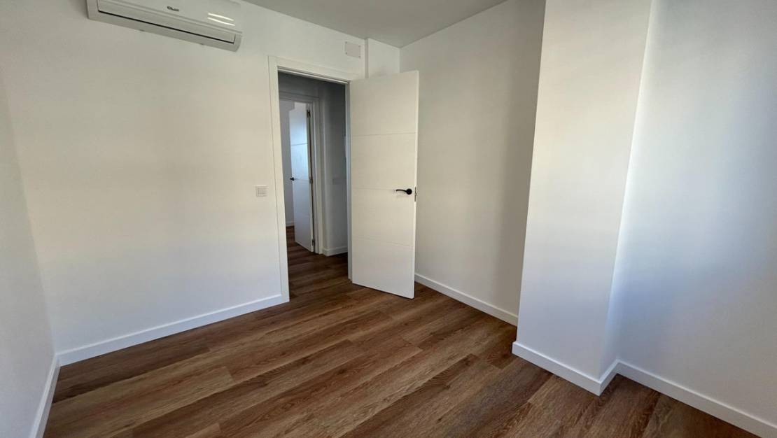 Sale - Apartment - Torrevieja - Torrevieja Centro