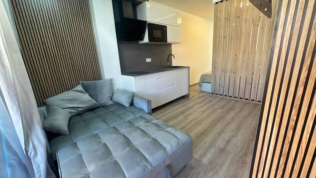 Sale - Apartment - Torrevieja - Torrevieja Centro