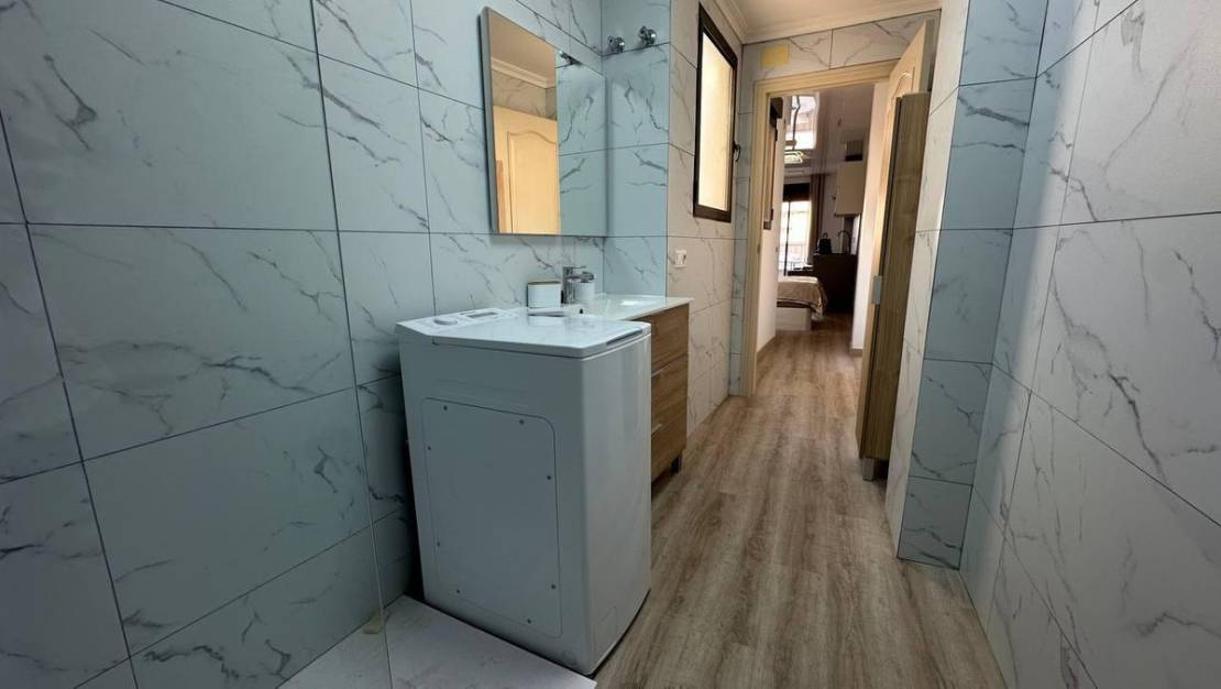 Sale - Apartment - Torrevieja - Torrevieja Centro