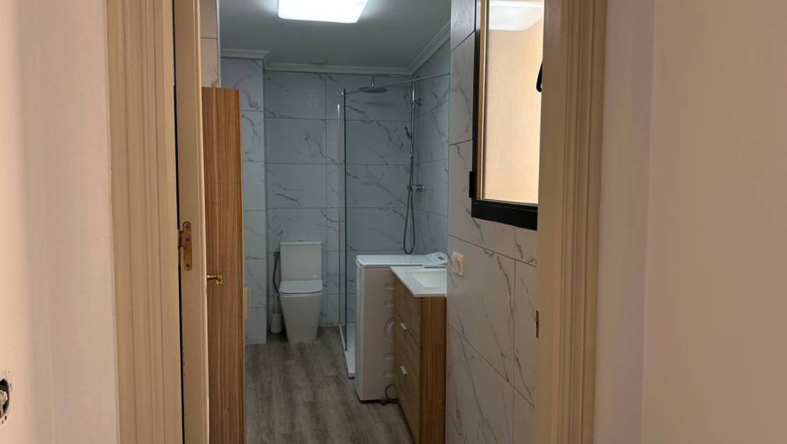 Sale - Apartment - Torrevieja - Torrevieja Centro