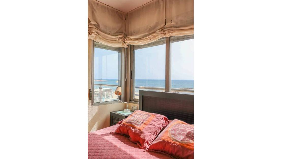 Sale - Apartment - Torrevieja - Torrevieja Centro