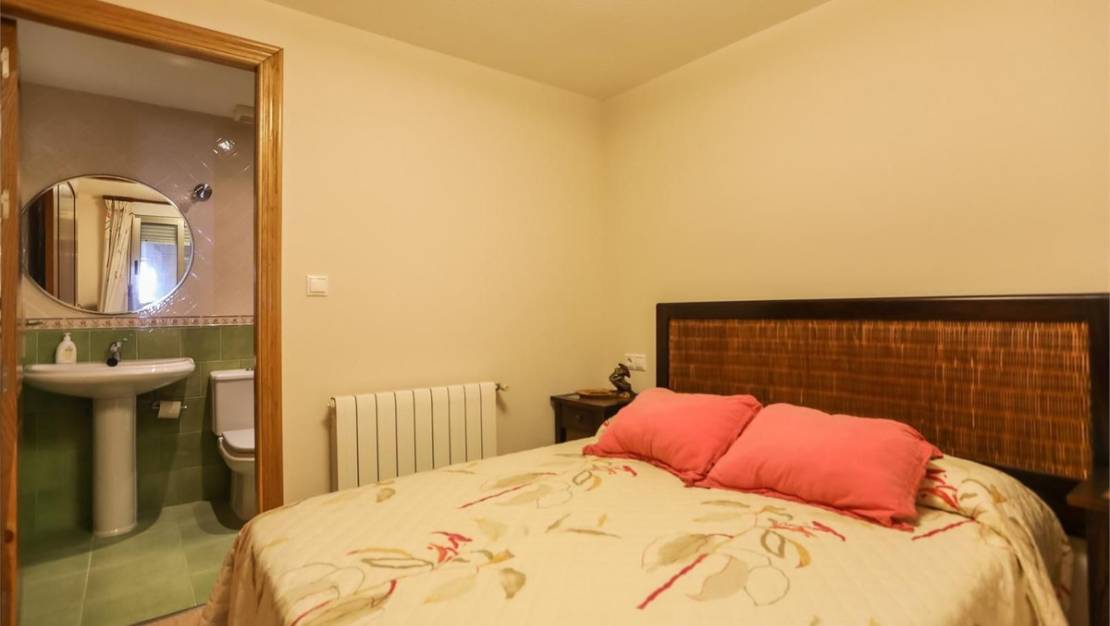 Sale - Apartment - Torrevieja - Torrevieja Centro