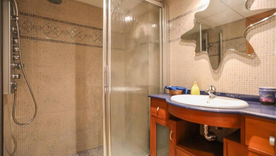 Sale - Apartment - Torrevieja - Torrevieja Centro