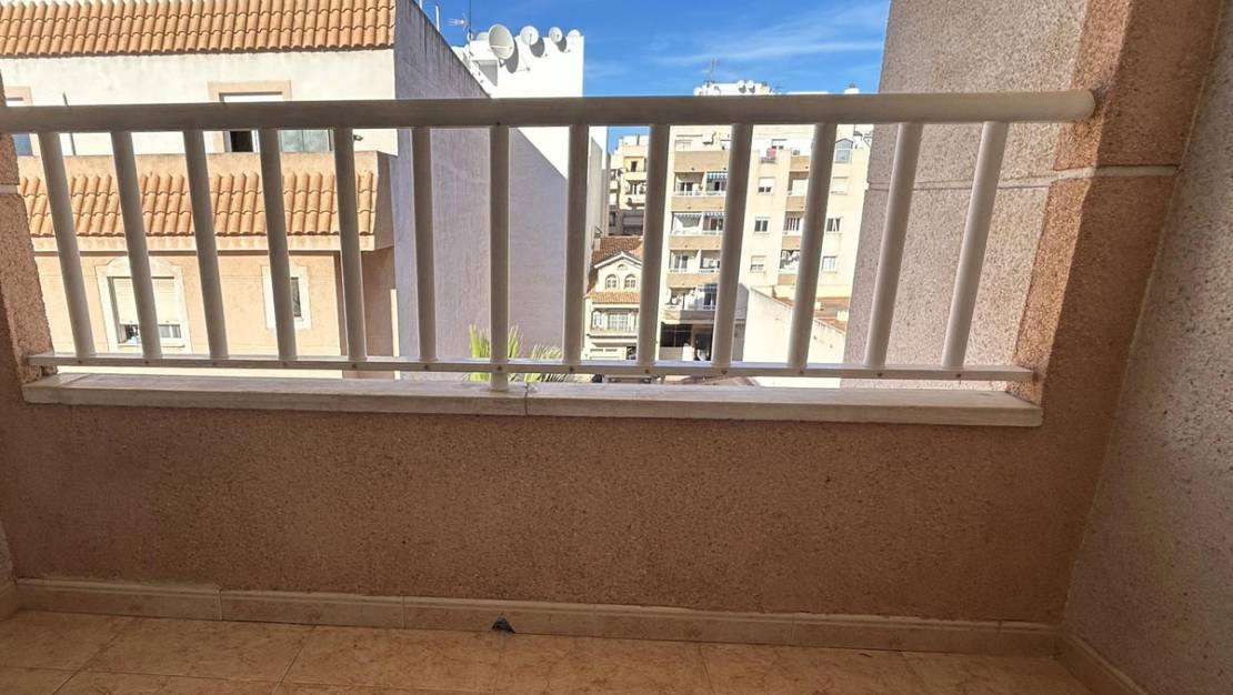 Sale - Apartment - Torrevieja - Torrevieja Centro