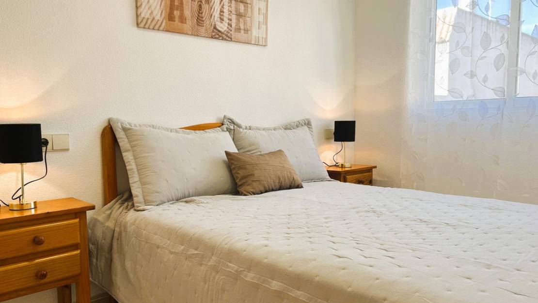 Sale - Apartment - Torrevieja - Torrevieja Centro