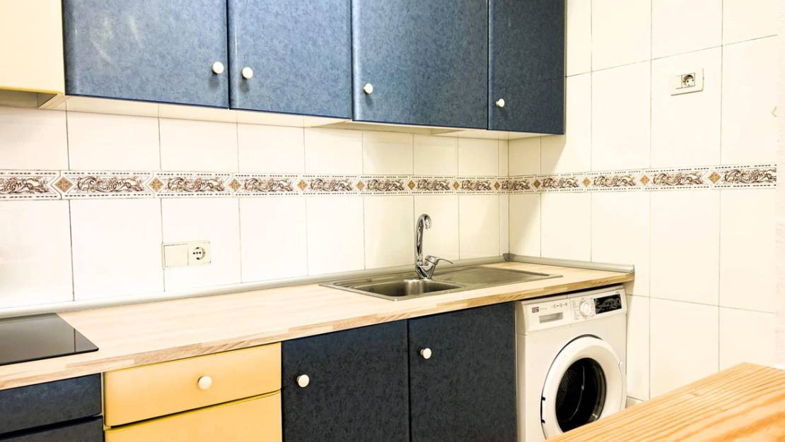 Sale - Apartment - Torrevieja - Torrevieja Centro