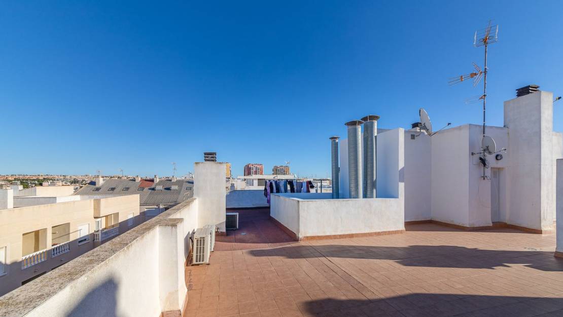 Sale - Apartment - Torrevieja - Torrevieja Centro