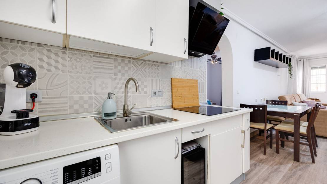 Sale - Apartment - Torrevieja - Torrevieja Centro