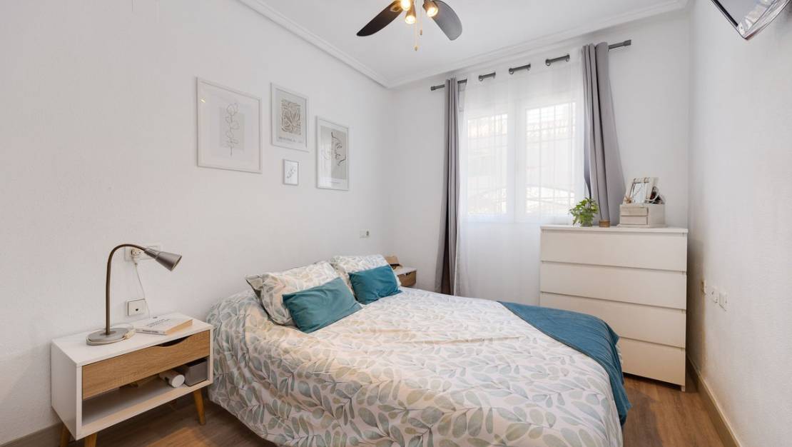 Sale - Apartment - Torrevieja - Torrevieja Centro