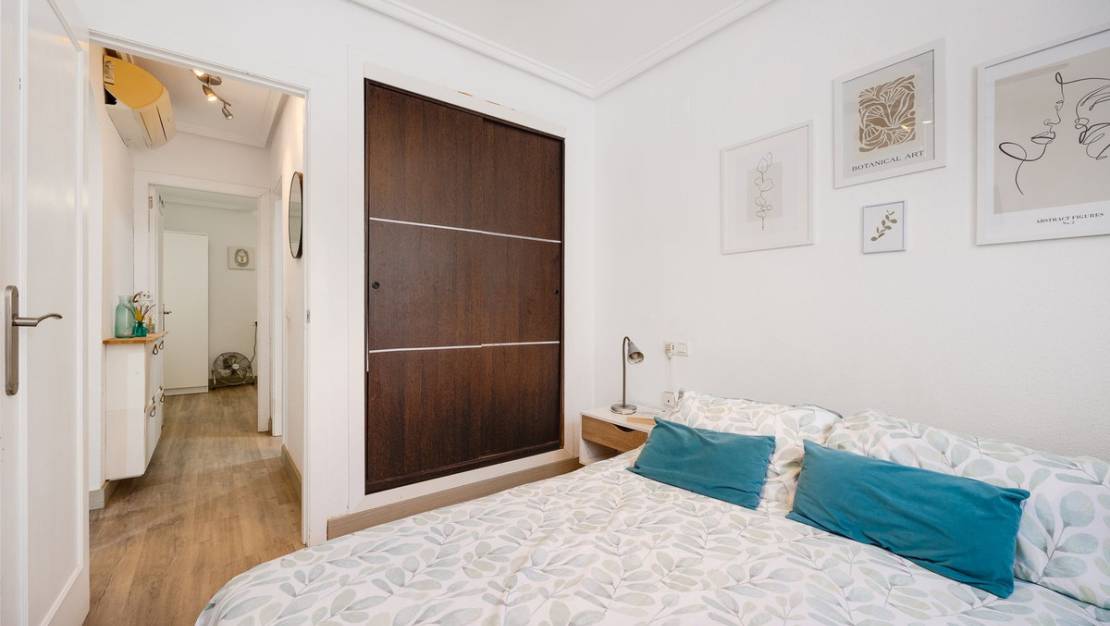 Sale - Apartment - Torrevieja - Torrevieja Centro