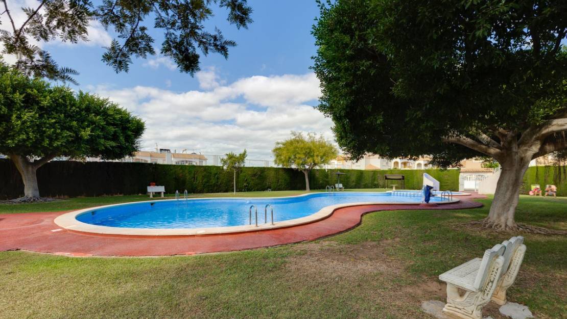 Sale - Apartment - Torrevieja - Torrevieja Centro