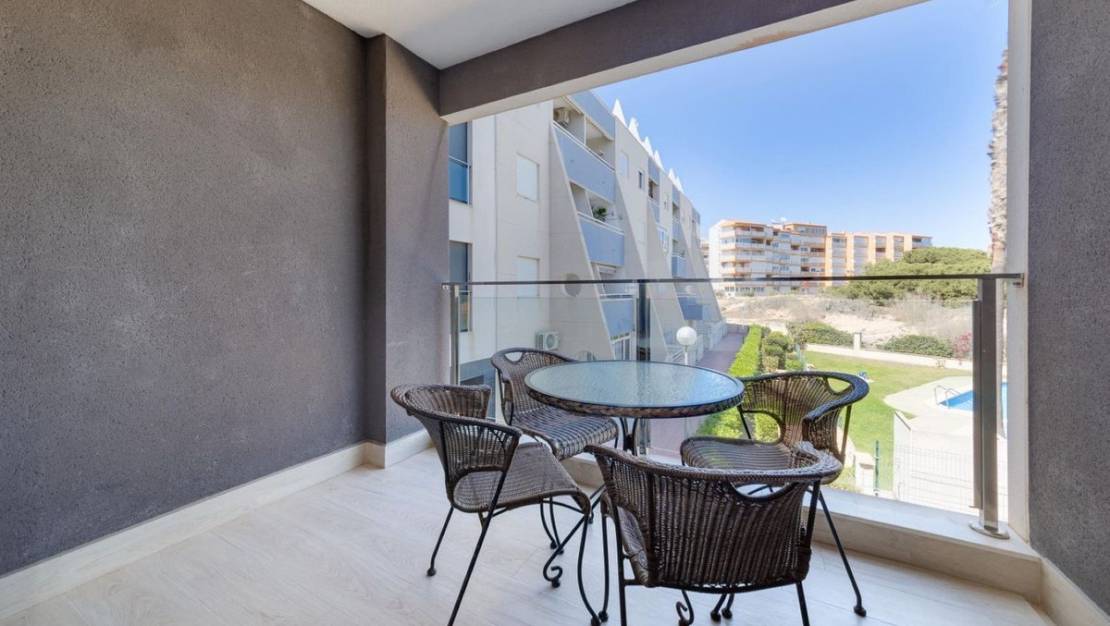 Sale - Apartment - Torrevieja - Torrevieja Centro