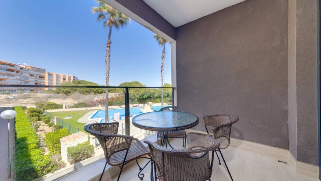 Sale - Apartment - Torrevieja - Torrevieja Centro