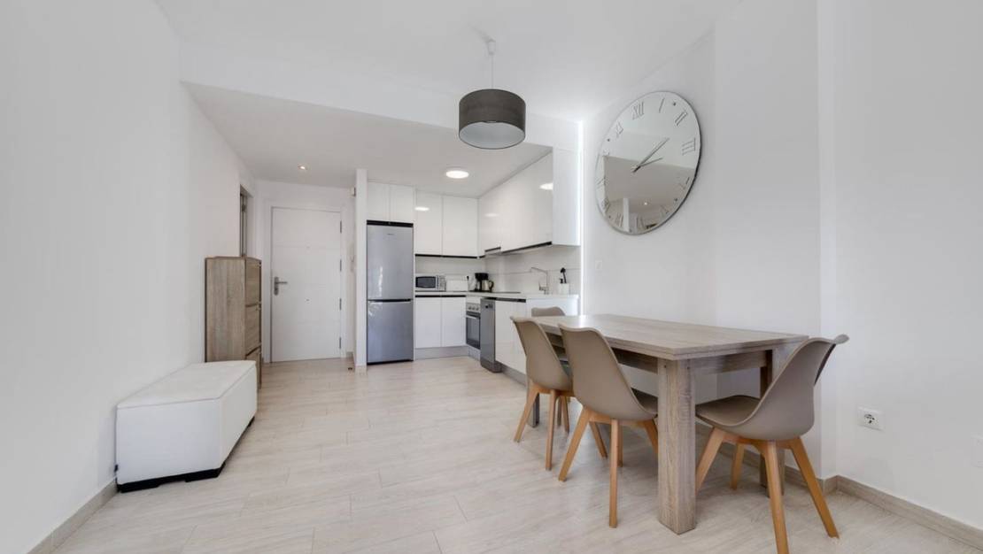 Sale - Apartment - Torrevieja - Torrevieja Centro