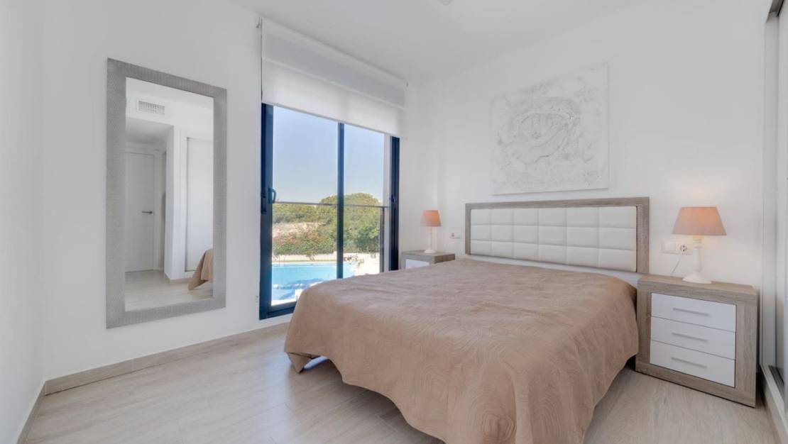 Sale - Apartment - Torrevieja - Torrevieja Centro