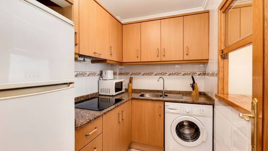 Sale - Apartment - Torrevieja - Torrevieja Centro