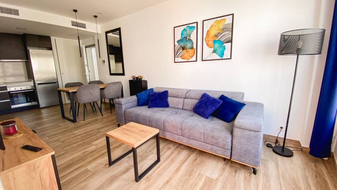 Sale - Apartment - Torrevieja - Torrevieja Centro