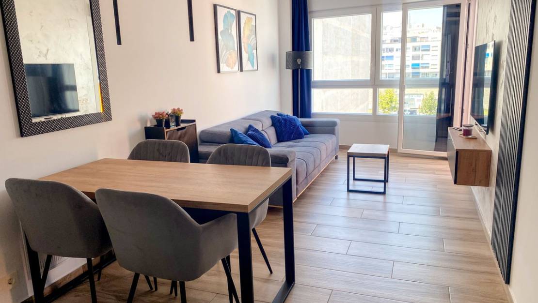 Sale - Apartment - Torrevieja - Torrevieja Centro