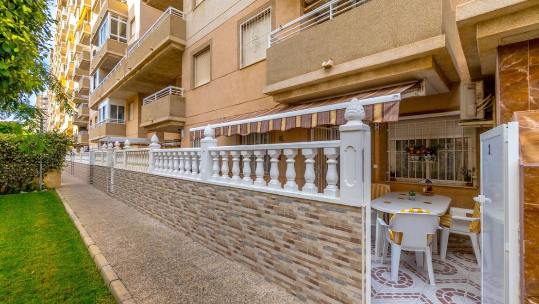 Sale - Apartment - Torrevieja - Torrevieja Centro