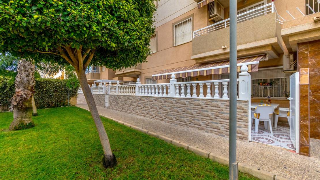 Sale - Apartment - Torrevieja - Torrevieja Centro