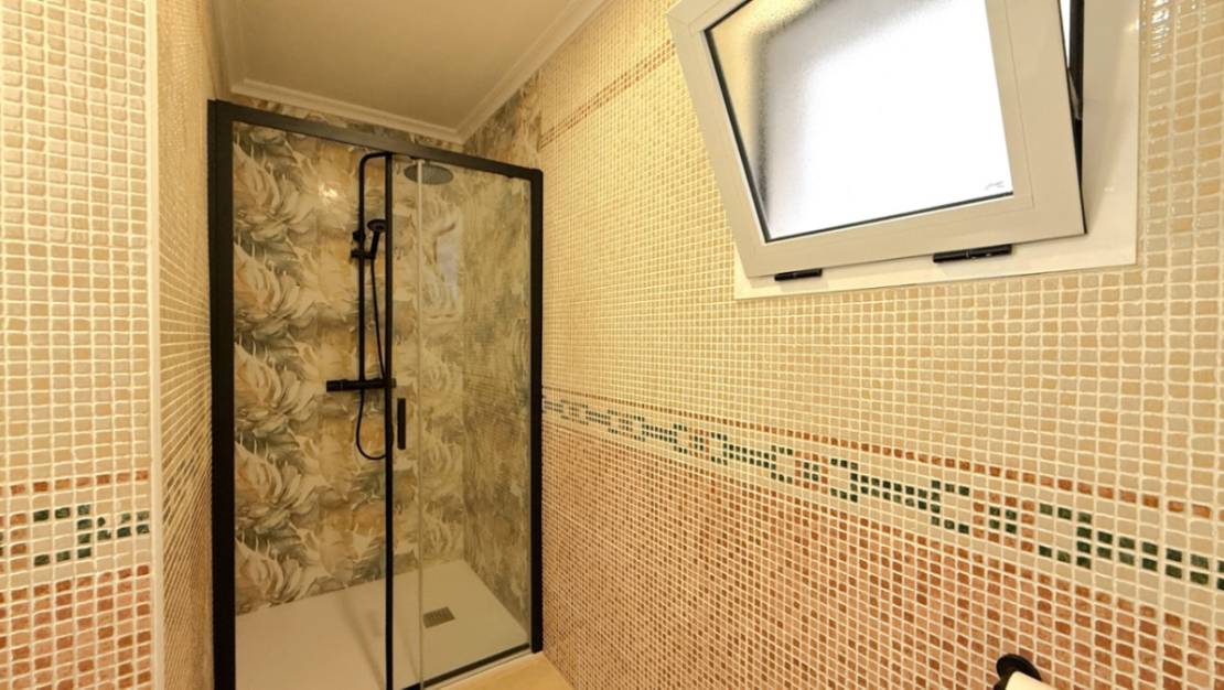 Sale - Apartment - Torrevieja - Torrevieja Centro