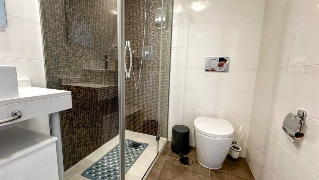 Sale - Apartment - Torrevieja - Torrevieja Centro