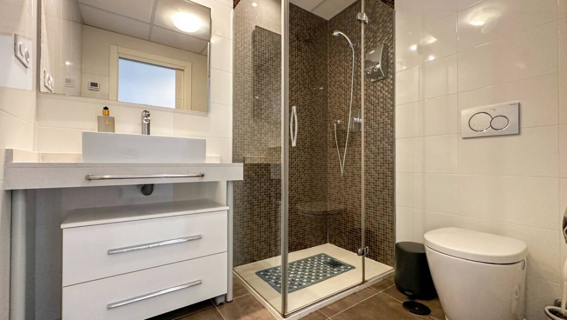 Sale - Apartment - Torrevieja - Torrevieja Centro