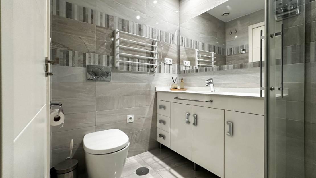 Sale - Apartment - Torrevieja - Torrevieja Centro