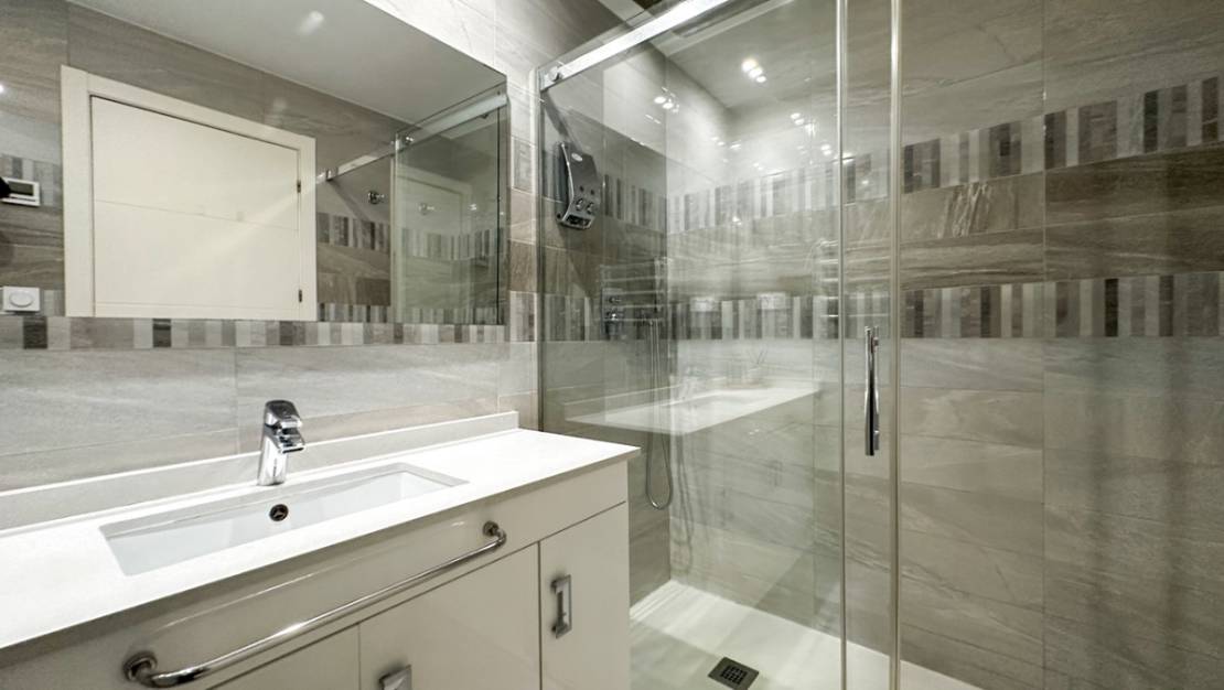 Sale - Apartment - Torrevieja - Torrevieja Centro