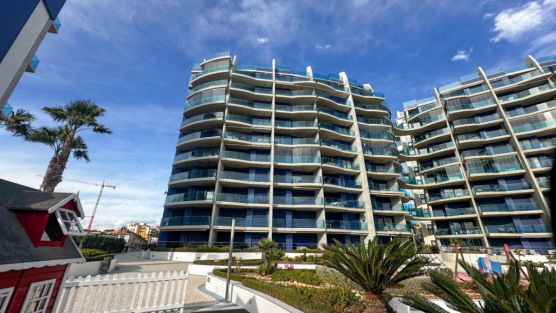 Sale - Apartment - Torrevieja - Torrevieja Centro