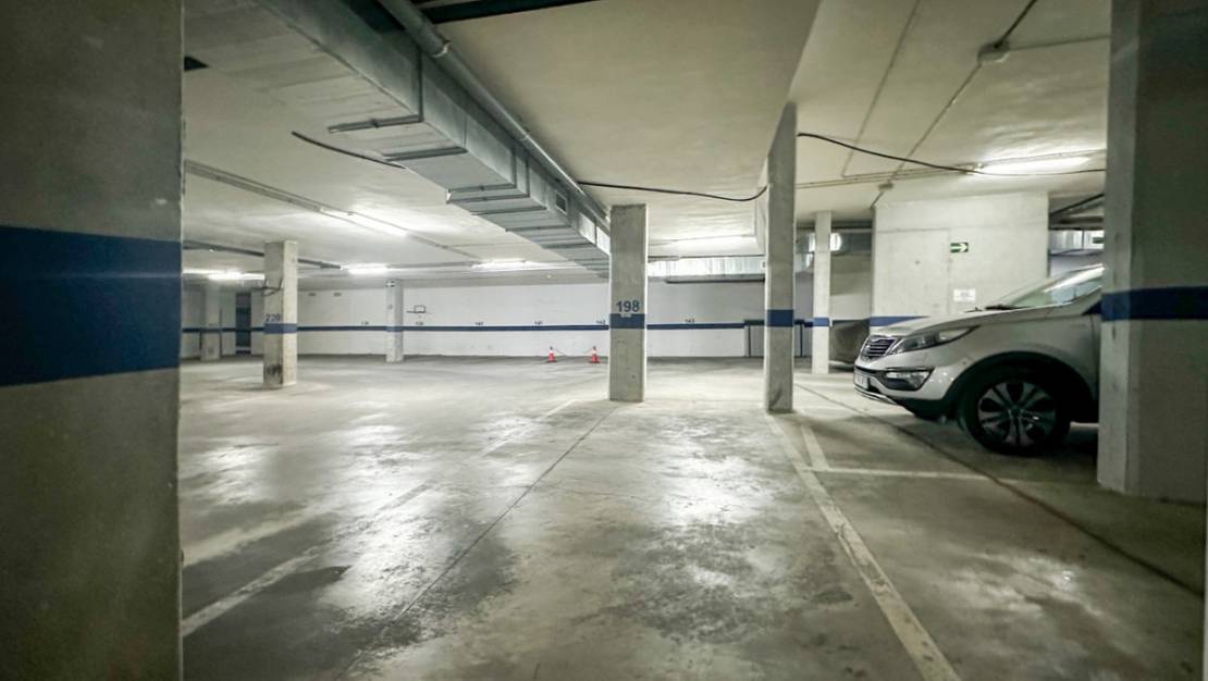 Sale - Apartment - Torrevieja - Torrevieja Centro