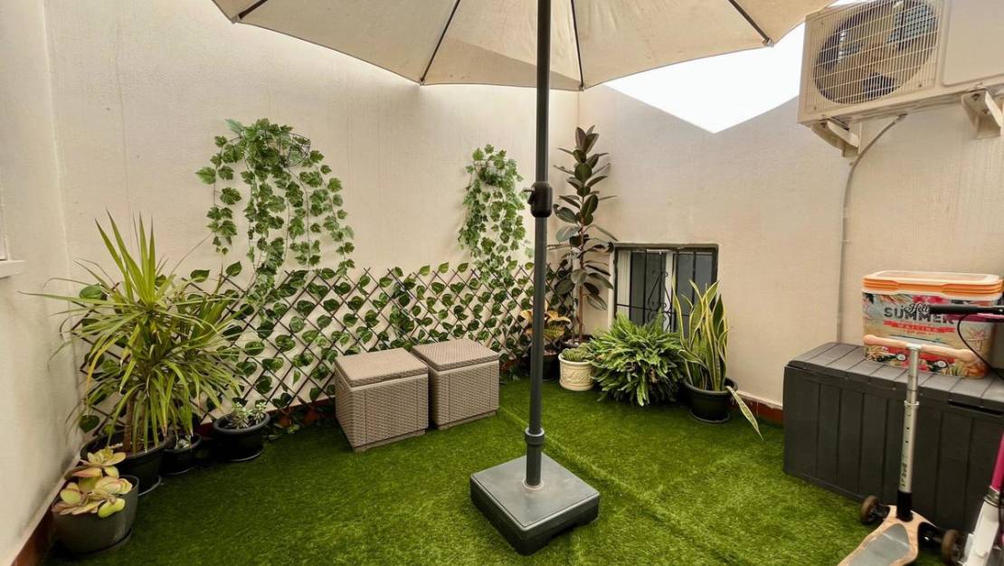 Sale - Apartment - Torrevieja - Torrevieja Centro