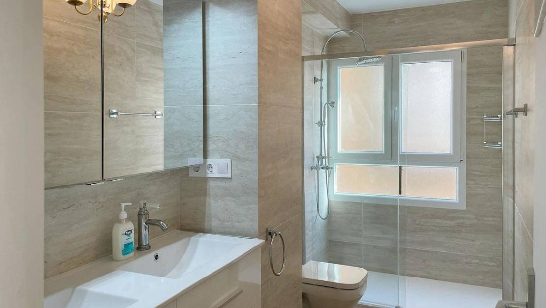 Sale - Apartment - Torrevieja - Torrevieja Centro