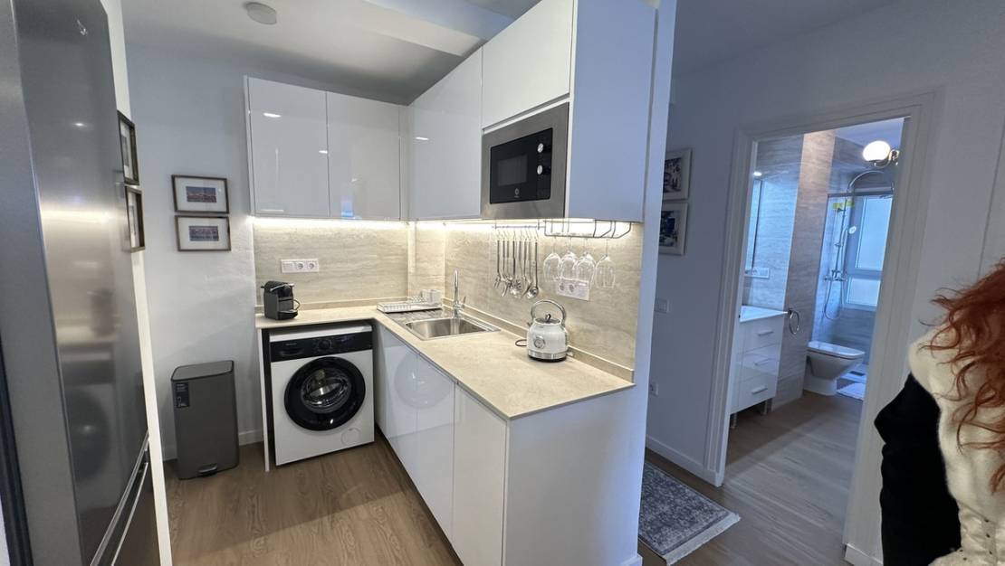 Sale - Apartment - Torrevieja - Torrevieja Centro