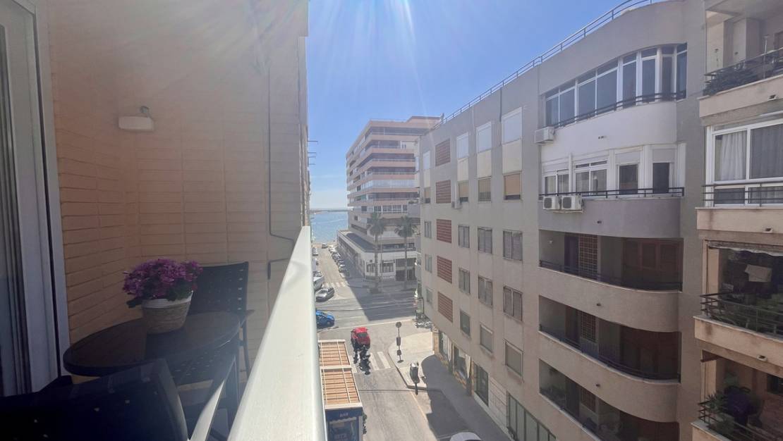 Sale - Apartment - Torrevieja - Torrevieja Centro