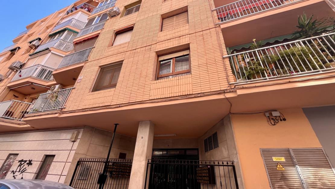 Sale - Apartment - Torrevieja - Torrevieja Centro