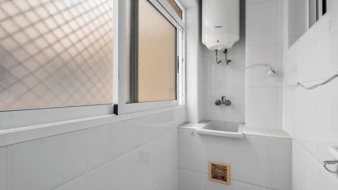 Sale - Apartment - Torrevieja - Torrevieja Centro