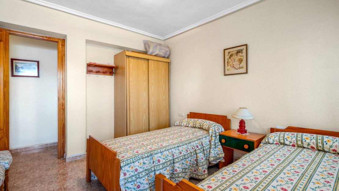 Sale - Apartment - Torrevieja - Torrevieja Centro