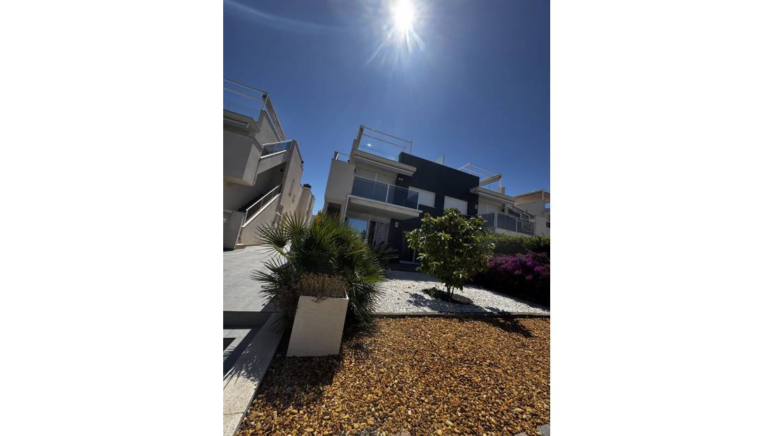 Sale - Apartment - Torrevieja - Torrevieja Centro