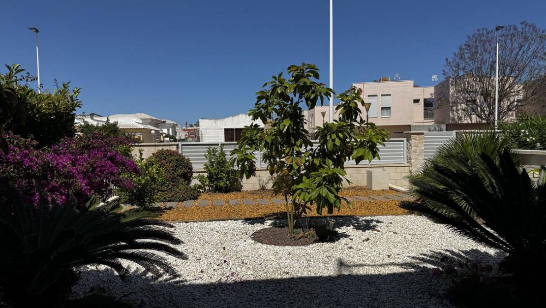 Sale - Apartment - Torrevieja - Torrevieja Centro