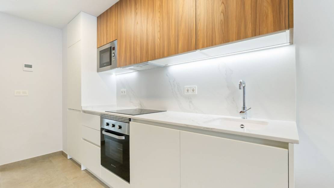 Sale - Apartment - Torrevieja - Torrevieja Centro