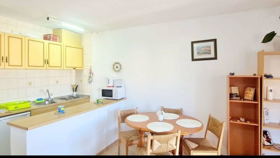 Sale - Apartment - Torrevieja - Torrevieja Centro