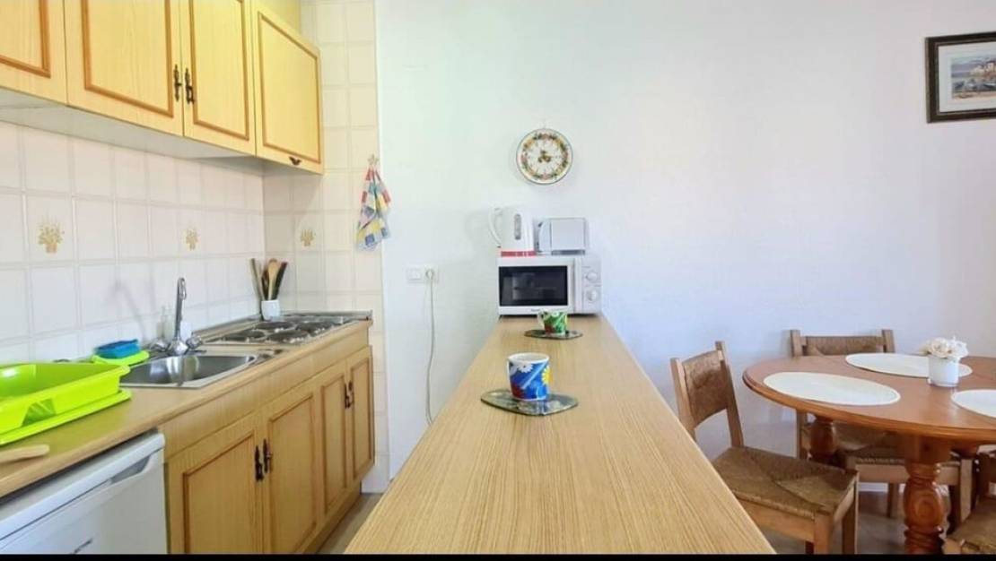 Sale - Apartment - Torrevieja - Torrevieja Centro