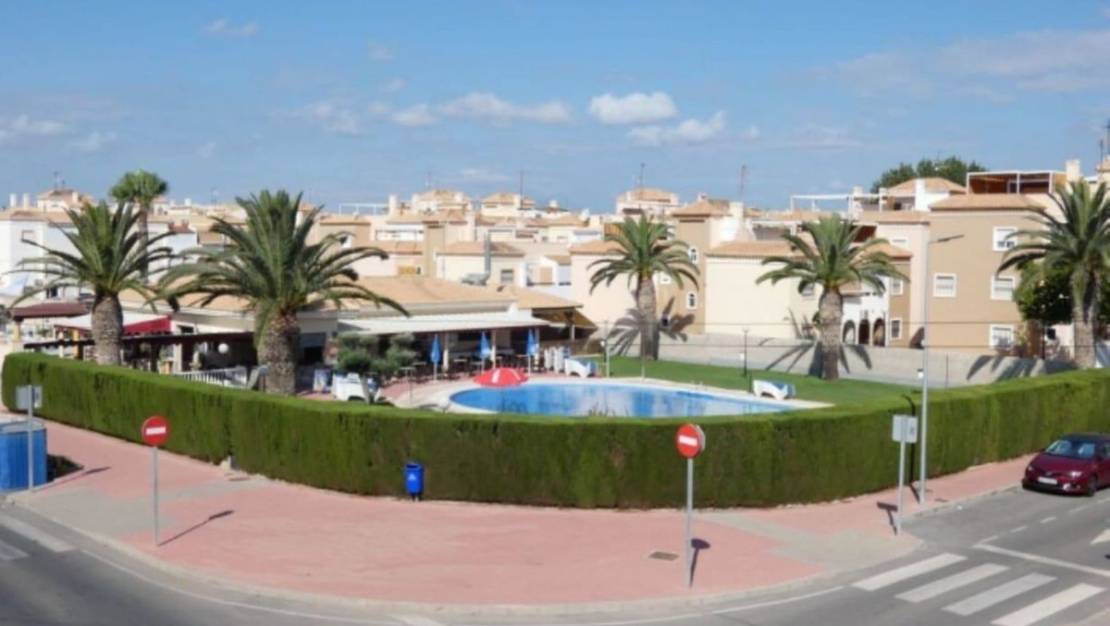 Sale - Apartment - Torrevieja - Torrevieja Centro