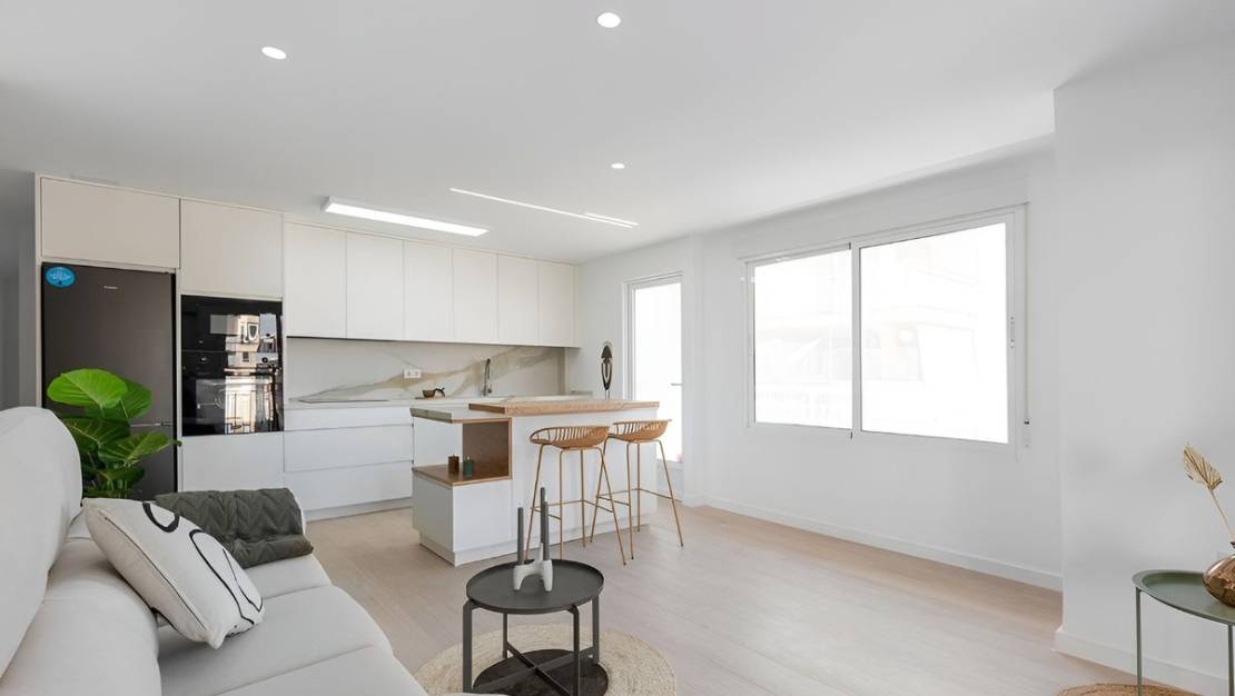 Sale - Apartment - Torrevieja - Torrevieja Centro